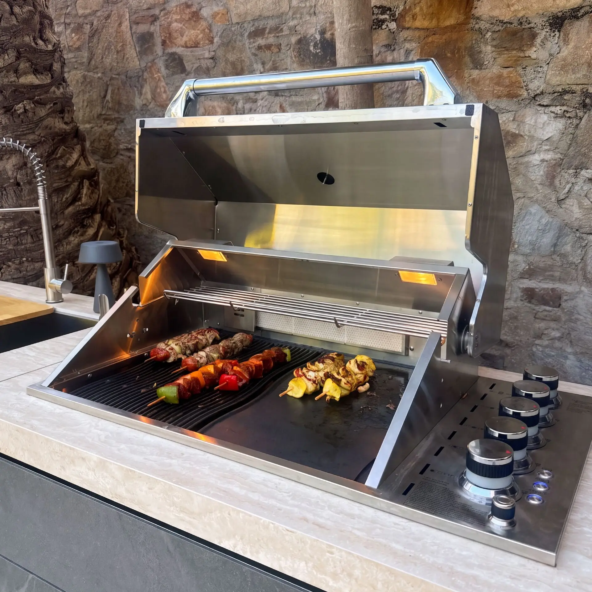 Monarch Linear Outdoor Kitchen with 4 Burner Gas Grill, Sink and Single Fridge