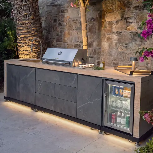 Monarch Linear Outdoor Kitchen with 4 Burner Gas Grill, Sink and Single Fridge Monarch Linear Outdoor Kitchen with 4 Burner Gas Grill, Sink and Single Fridge