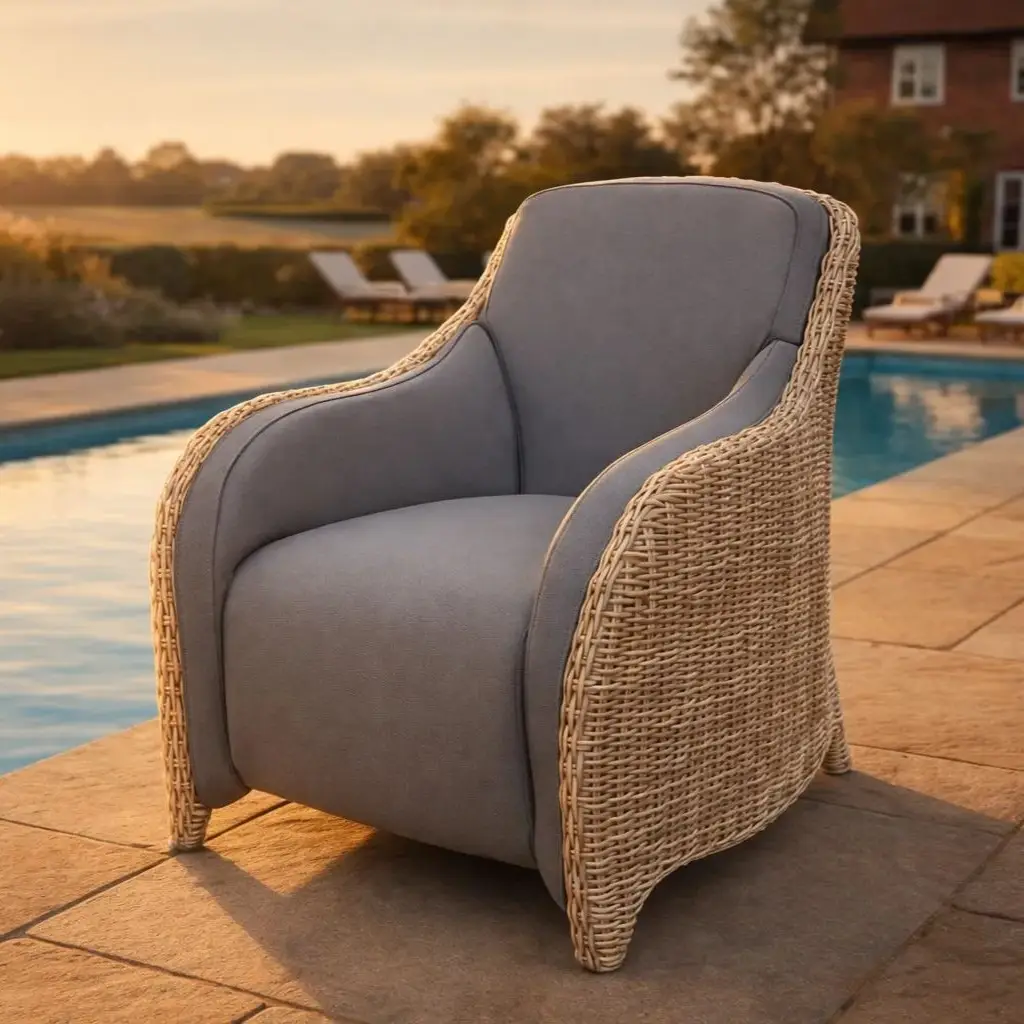 Meteor Lounge Armchair