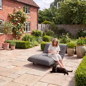 NOVA Aire Fabric Day Bed