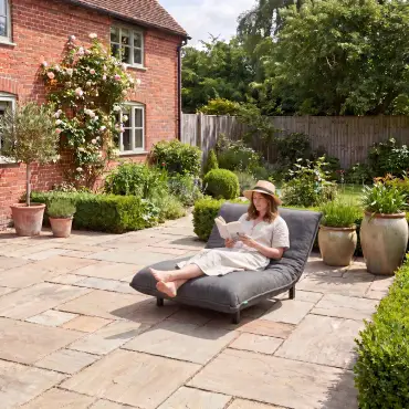 NOVA Aire Fabric Day Bed