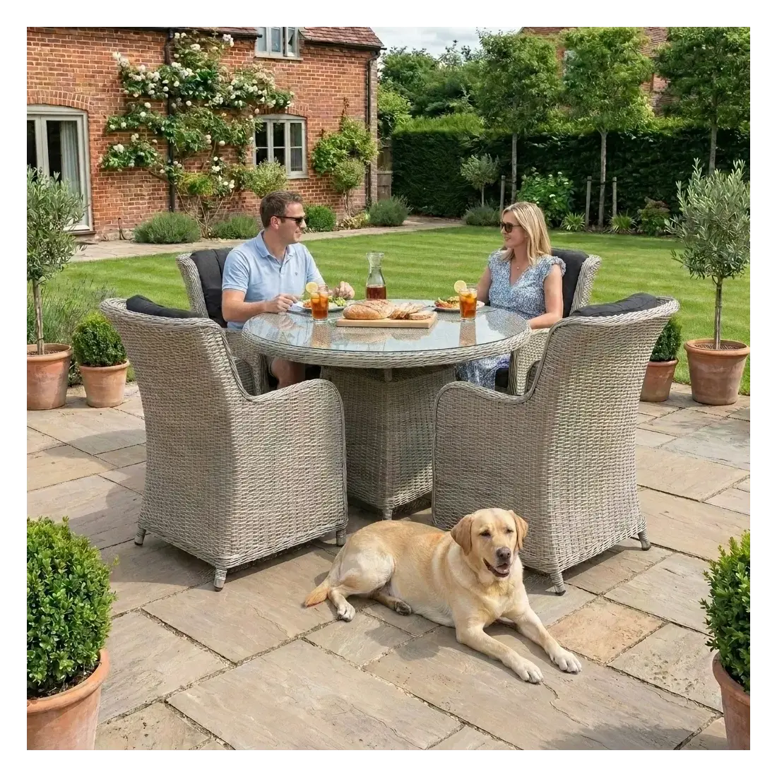 NOVA Avery 4 Seat Dining Set - 1.2m Round Table (Clear Glass)