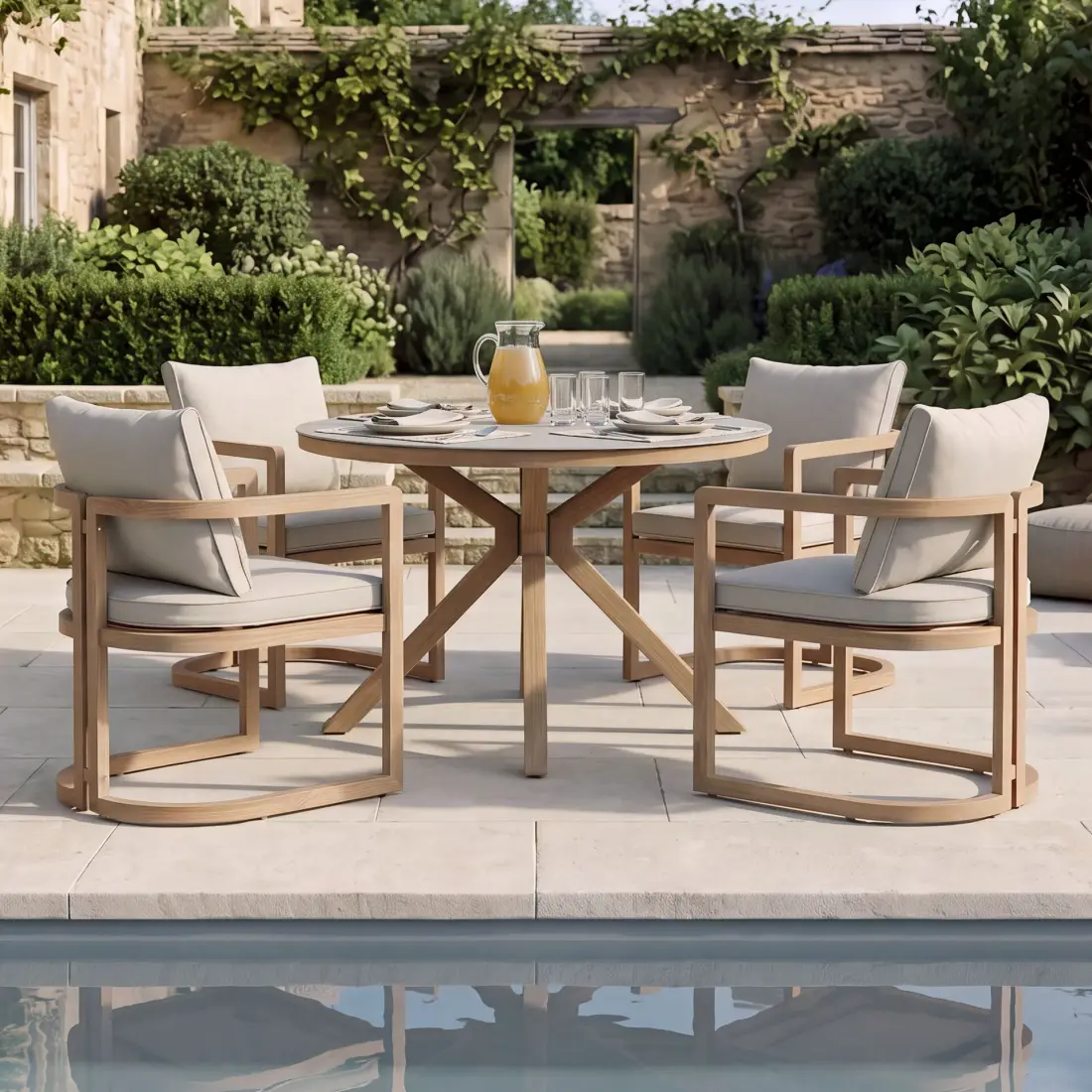 Malibu 4 Seat Round Aluminium Dining Set Malibu 4 Seat Round Aluminium Dining Set