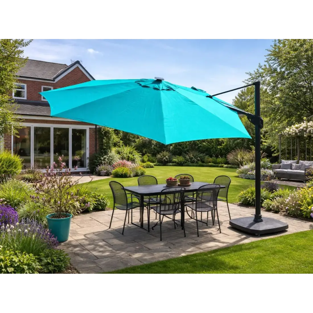 Sicily 3.5M Dia Cantilever Parasol With LED Lights