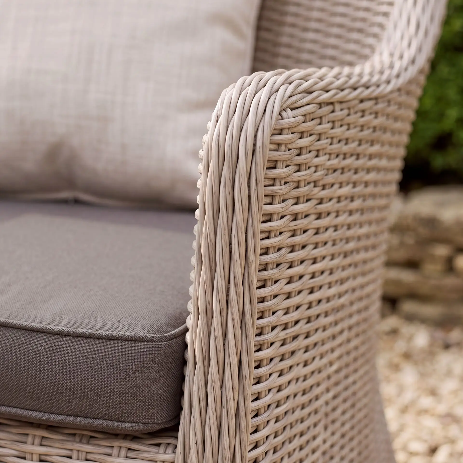 Turin 8 Seat Round Rattan Dining Set