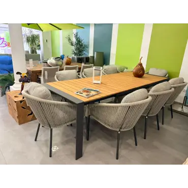 Suns Nappa 8 Dining Set Jakart Table Exdisplay