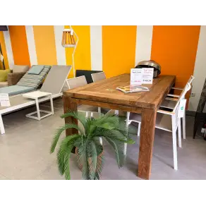 York Reclaimed Teak table set with 4 chairs
