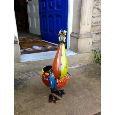 Pete The Pelican Drinks Tub ex display
