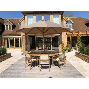 TNT 8 Chair With Malvern 2.1M Dia Table Set