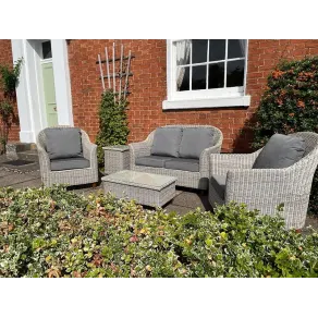 Fiji Smooth 5 Piece Suite
