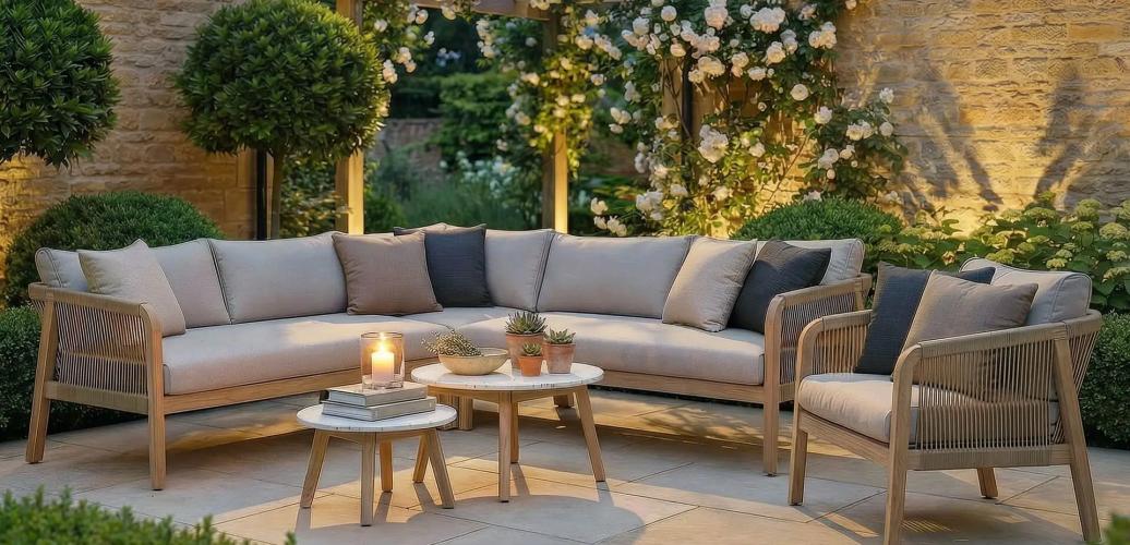 Latest Trends in Outdoor Furniture and Design for 2025